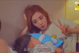 王晓晨“实习”照顾儿子，不会讲故事，只会数熊