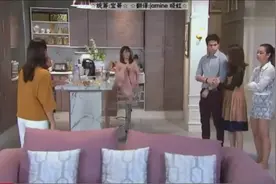 爆笑泰剧：逗比男给泻药傻妹喝，傻妹受不了了！视频封面