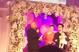 章子怡女儿百日宴布置可爱 醒醒首照曝光大长腿遗传妈妈图片