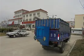 为拉玉米，小三轮改成“巨无霸”图片