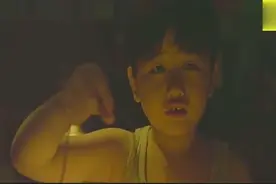 姐姐发现弟弟被选中，机智救下了弟弟，最后自己遭殃了！视频封面