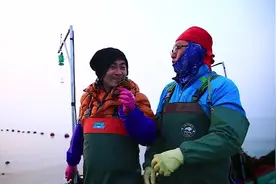 韩国釜山旅游 和韩国人一起上海 渔民拿起海带往中国人嘴里塞？视频封面