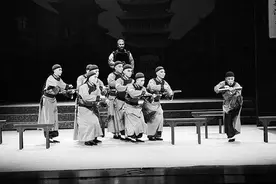 晋剧《日昇昌》赴新疆演出图片