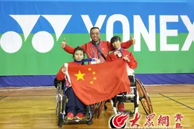 青岛市运动员斩获2017年残疾人羽毛球世界锦标赛银牌图片