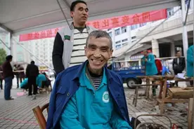 陈汝良：做木工几十年不用一颗钉图片