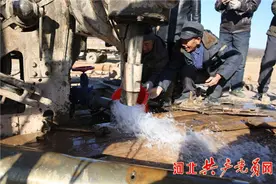 深入践行十九大精神 精准扶贫到户到人图片