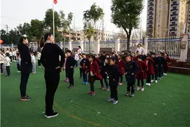 “活力早操，宝贝嗨起来”——中山第二幼儿园开展早操展示活动图片