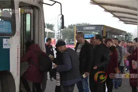 市民期待德阳城区到罗江开通公交车 公交公司：有规划但还有待时日图片