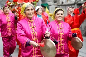 耄耋老人暖心善举 二十余载汇聚大爱图片