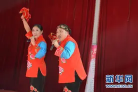 内蒙古：人民文艺迎“新春”图片