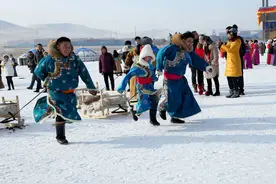 12月到满洲里去看中俄蒙泳装美女：俄方30名、蒙方15名、中方15名图片