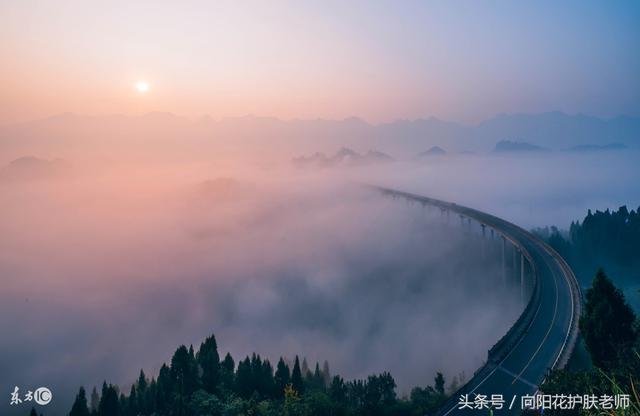 脸上毛周角化变黑