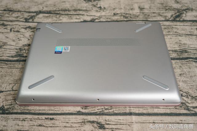 hp 笔记本显示器拆卸步骤详解 - 琴策网