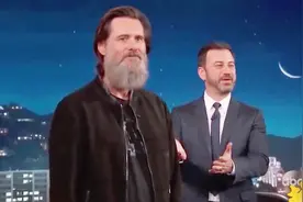 美国脱口秀：金凯瑞分享留胡子的原因，我已经不是以前那个金凯瑞视频封面