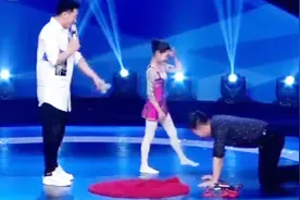 11岁小女孩自学柔术太容易受伤 是什么让评委现场下跪视频封面