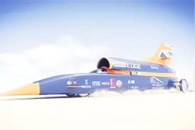挑战世界最快！英国打造超音速跑车，时速1609公里视频封面