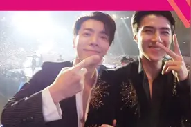 2017MAMA香港场，Super Junior和EXO吴世勋结尾自拍视频封面