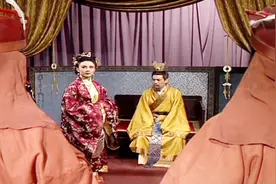 汉献帝刘协被曹丕废黜后，流落到民间，成为一代名家给皇帝都不做视频封面