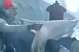 章子怡演在雨中半路分娩，演技太到位了，不愧是演技派视频封面