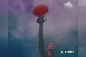 自动充气手环救生圈，2秒充气完成，超赞的发明！视频封面