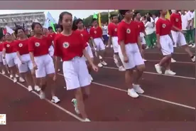 四大进行曲 雄壮而又熟悉的旋律，回到校园激昂热烈的运动会会场视频封面