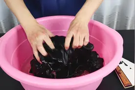 喝剩的啤酒千万不要扔，用啤酒洗衣服，洗什么衣服也不掉色