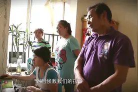 女儿考上二本，父亲心里乐开了花：家里终于要出个大学生视频封面