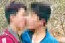 河南少年凌辱逼迫两男生舌吻 警方:未满16岁不严惩图片