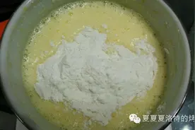 烘焙基础知识制作卡仕达酱时为什么在面糊黏稠后还需要持续加热图片