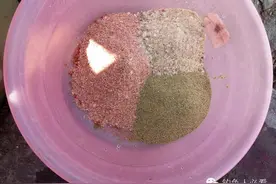 霸王硬上弓，钓鱼不成勾鱼忙！图片
