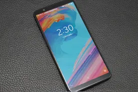 最迟全面屏旗舰值不值得入手 一加5T评测图片