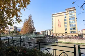 同仁医院一万余平米的住院二部投入使用啦！新增床位近300张！图片