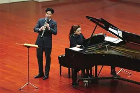 “冬季恋歌”钢琴音乐会举行图片