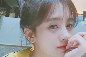 鞠婧祎改微博名正式选择单飞：再次见面 我是鞠婧祎图片