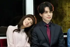 李栋旭台湾搭地铁 借肩膀让小资女“靠躺充电”图片
