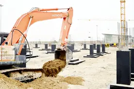 总投资5.39亿元的库尔勒机场改扩建工程全面破土动工图片