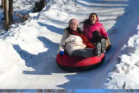 林下经济促转型 冰雪旅游不“猫冬”——停伐后长白山林业职工的首个冬季生活图片
