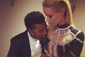 NBA球星尼克杨的未婚妻是90后（多图）图片