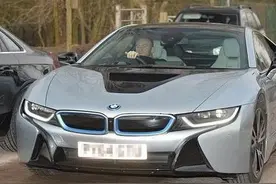 邻家大男孩鲁尼的平民生活：朴素的让人感动，乖张的让人抓狂图片