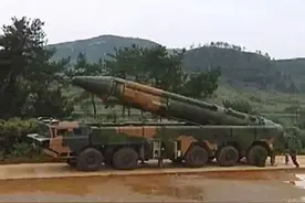 英媒关注中国“东风”-21D机动弹头首度曝光图片