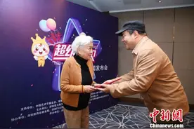 老艺术家谢芳助阵《超级宝贝》图片