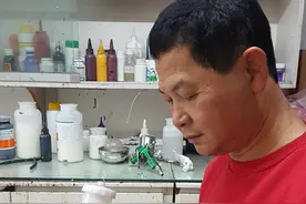 这手艺，杠杠的！50万元一件的皮衣被他“救活”了图片