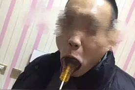 仿真灯泡棒棒糖火了！网友：放得进去拔不出来，放嘴里得含一天…图片