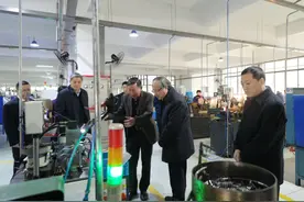 汪瀚检察长调研奉化区检察工作图片
