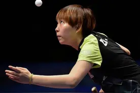 四川姑娘朱雨玲0比4不敌陈梦 国际乒联总决赛收获亚军图片