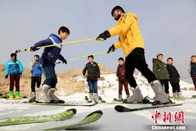 中国冰雪旅游大省吉林开启新一年度冰雪狂欢季图片