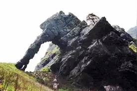 10月14晚 15日粤北第一峰 河源黄牛石轻装大环线图片