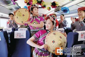 郑州至厦门高铁列车正式开通 全程仅需10小时39分图片
