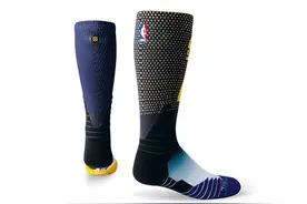 科比最终一战将穿着这双 Stance 球袜图片