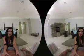 XBIZ权威VR报告：38%用户认为成人娱乐将使消费者接受VR头盔图片